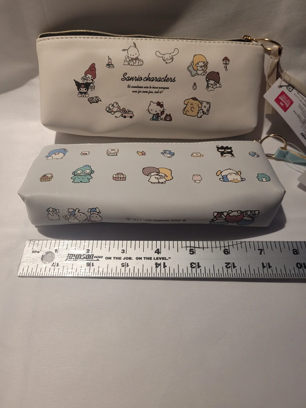 NWT Sanrio Characters White Zip Pouch Set - Cute Printed Women’s Bags